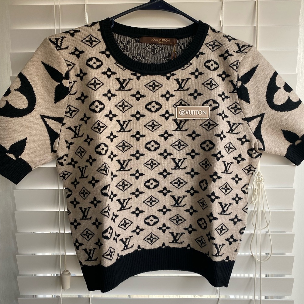 Short sleeves brown Louis Vuitton knitwear sweater